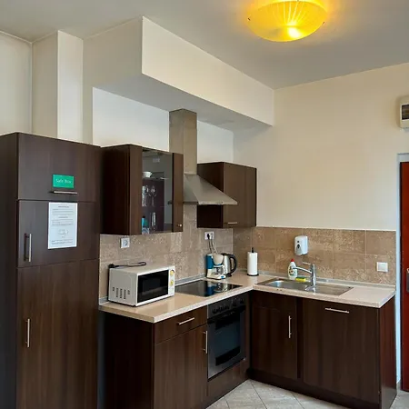 Novo * Budapest