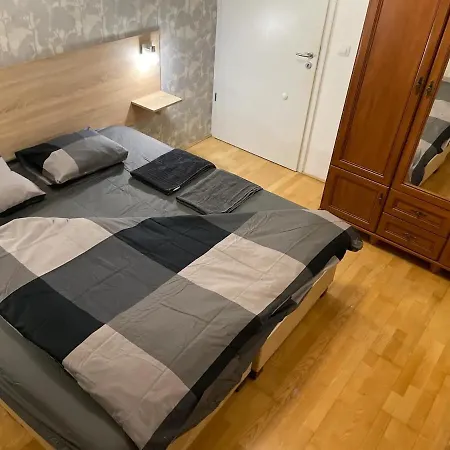 Novo Apartment *