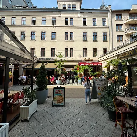 Novo 부다페스트