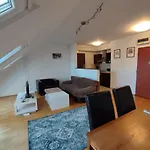 Novo *